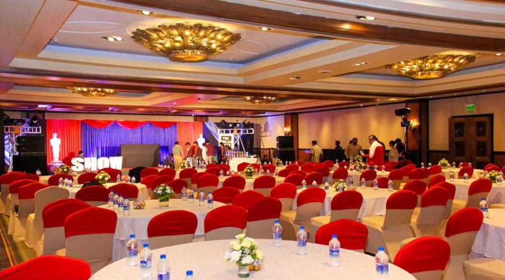 Event-Center-Cleaned-and -Arranged-by-Elite-Deep-Cleaning-Professionals