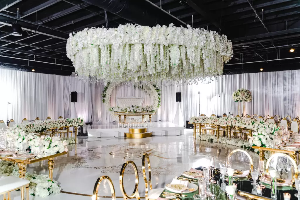 wedding-hall-cleanup-and-arranged-by-professionals